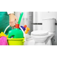 Очищаючі та миючі засоби для ванних кімнат та туалетів
