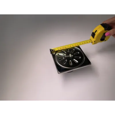 Трап із нержавіючої сталі SLIM 10*10см, горизонтальний, D50
