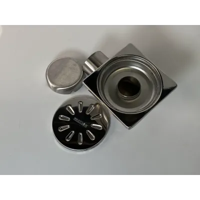 Трап із нержавіючої сталі SLIM 10*10см, горизонтальний, D50