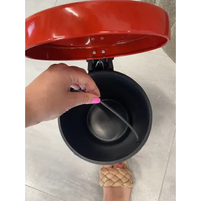 Відро для сміття кругле з педаллю з нержавіючої сталі 5 літрів білого кольору 26см, діаметр 21см.